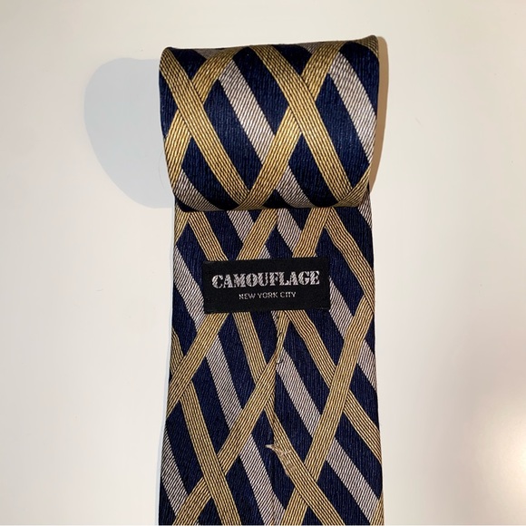 Vintage CAMOUFLAGE Clothing NYC Men’s Necktie Blue/Gold/Grey 100% Silk Checked - Picture 2 of 6
